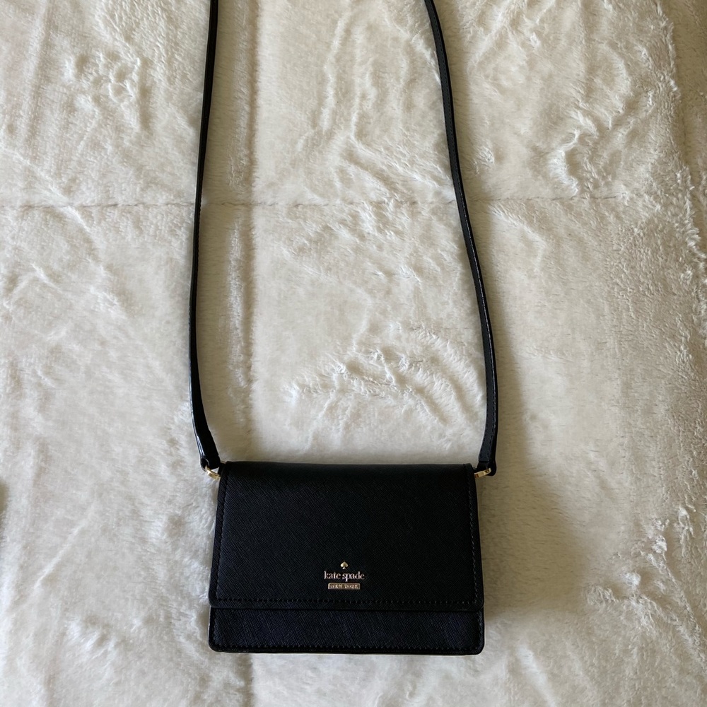Kate spade crossbody bag